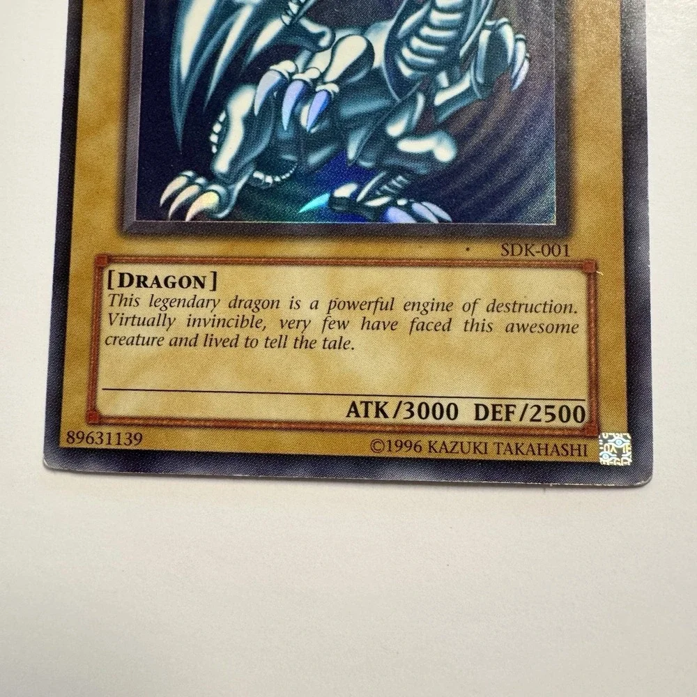 Yugioh Blue-Eyes White Dragon SDK-001 Ultra‎ Rare Unlimited HP